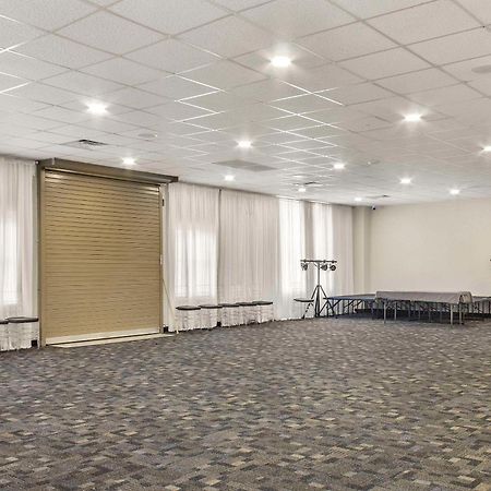 Quality Inn & Suites Downtown Green Bay Zewnętrze zdjęcie
