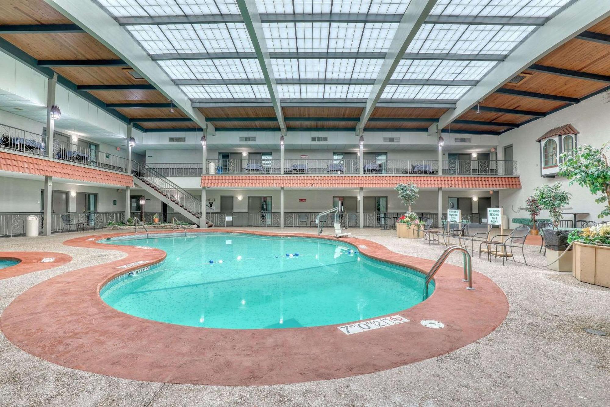 Quality Inn & Suites Downtown Green Bay Zewnętrze zdjęcie
