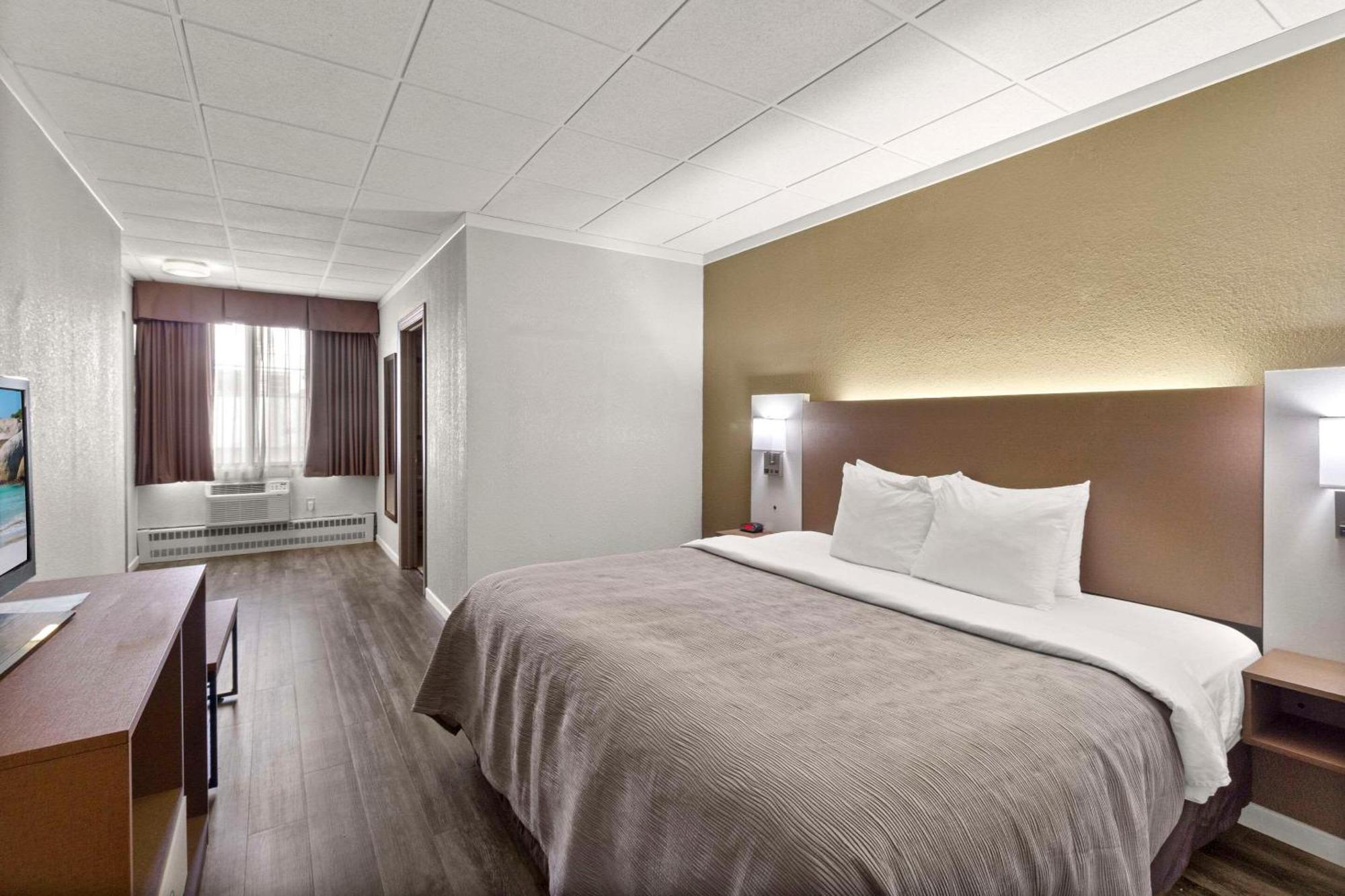 Quality Inn & Suites Downtown Green Bay Zewnętrze zdjęcie