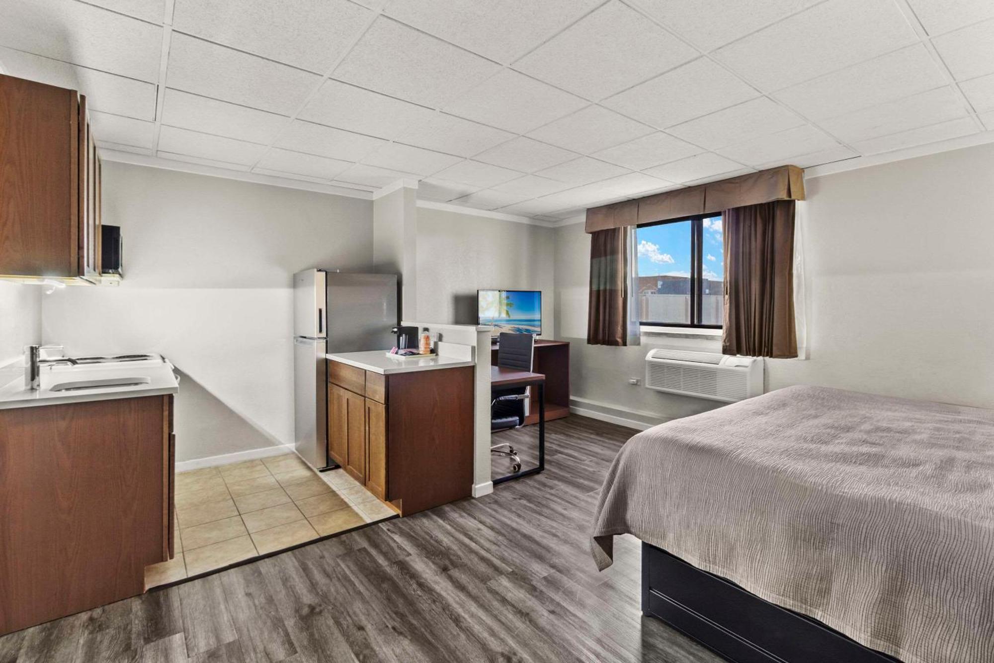 Quality Inn & Suites Downtown Green Bay Zewnętrze zdjęcie