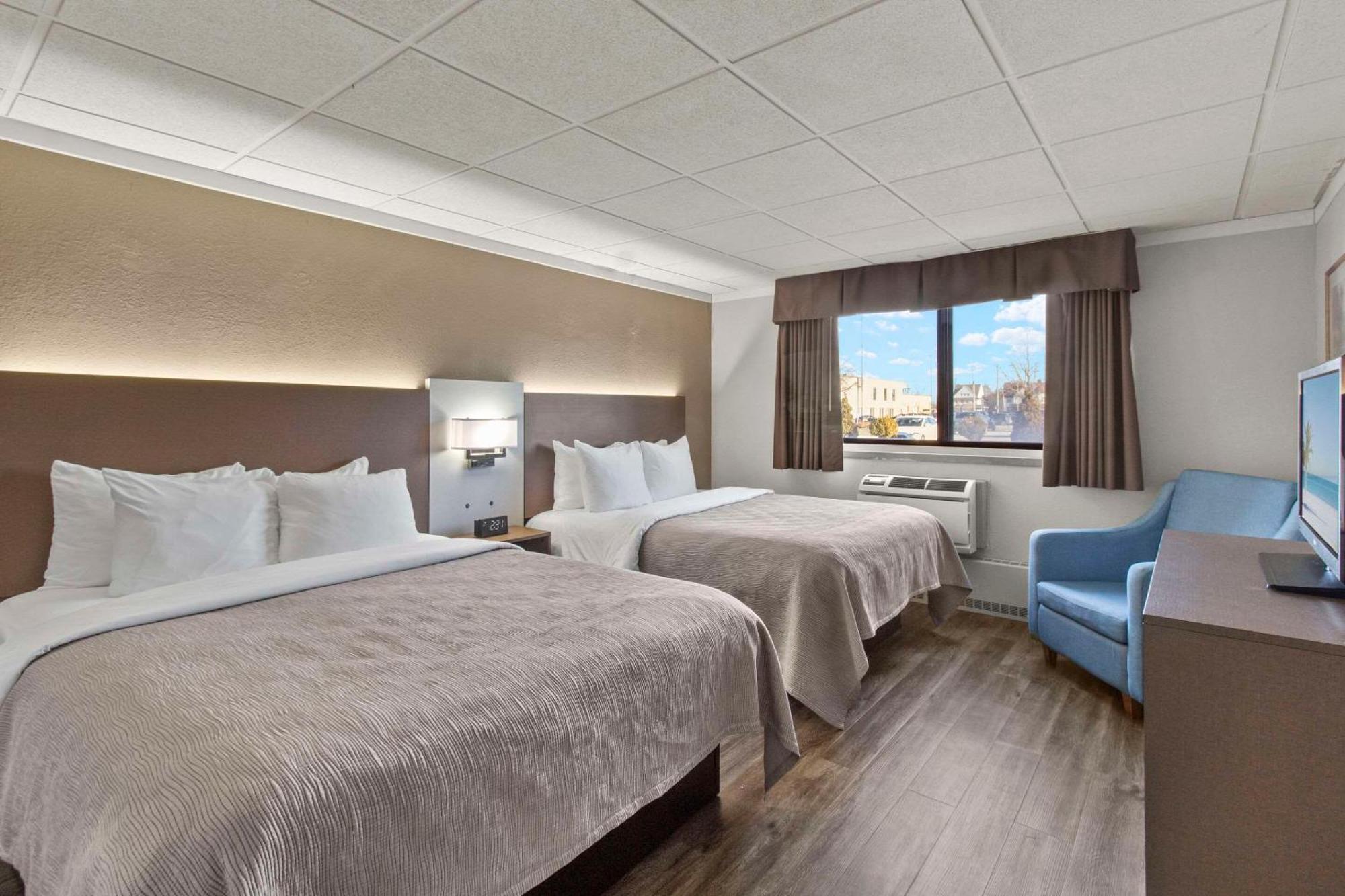 Quality Inn & Suites Downtown Green Bay Zewnętrze zdjęcie