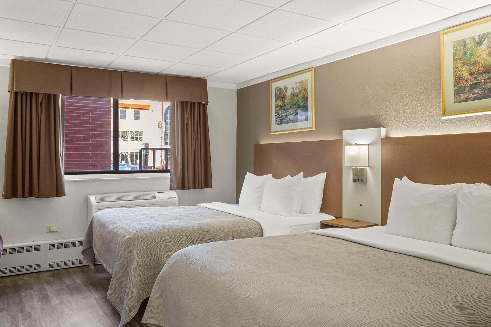 Quality Inn & Suites Downtown Green Bay Zewnętrze zdjęcie