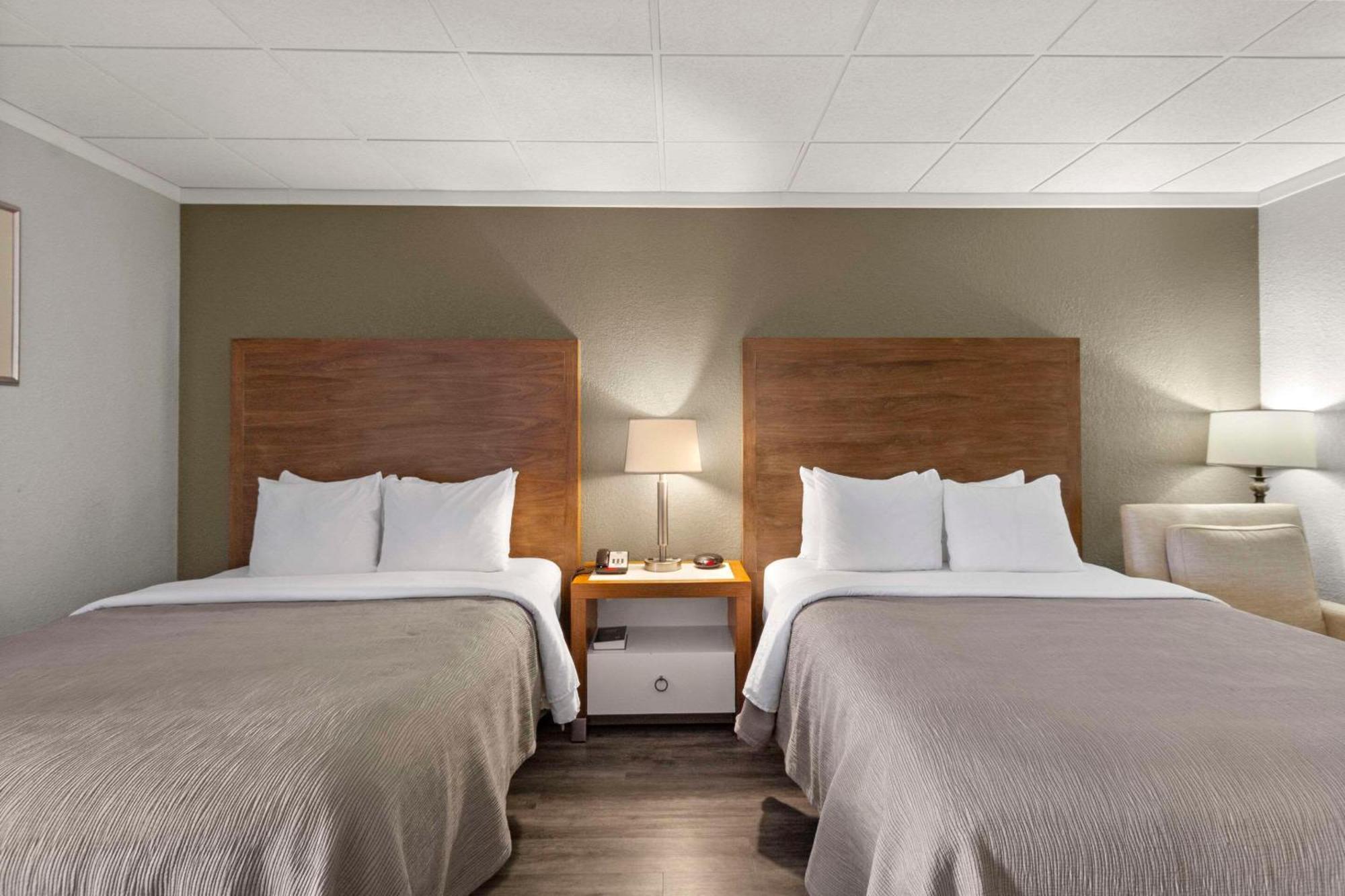 Quality Inn & Suites Downtown Green Bay Zewnętrze zdjęcie