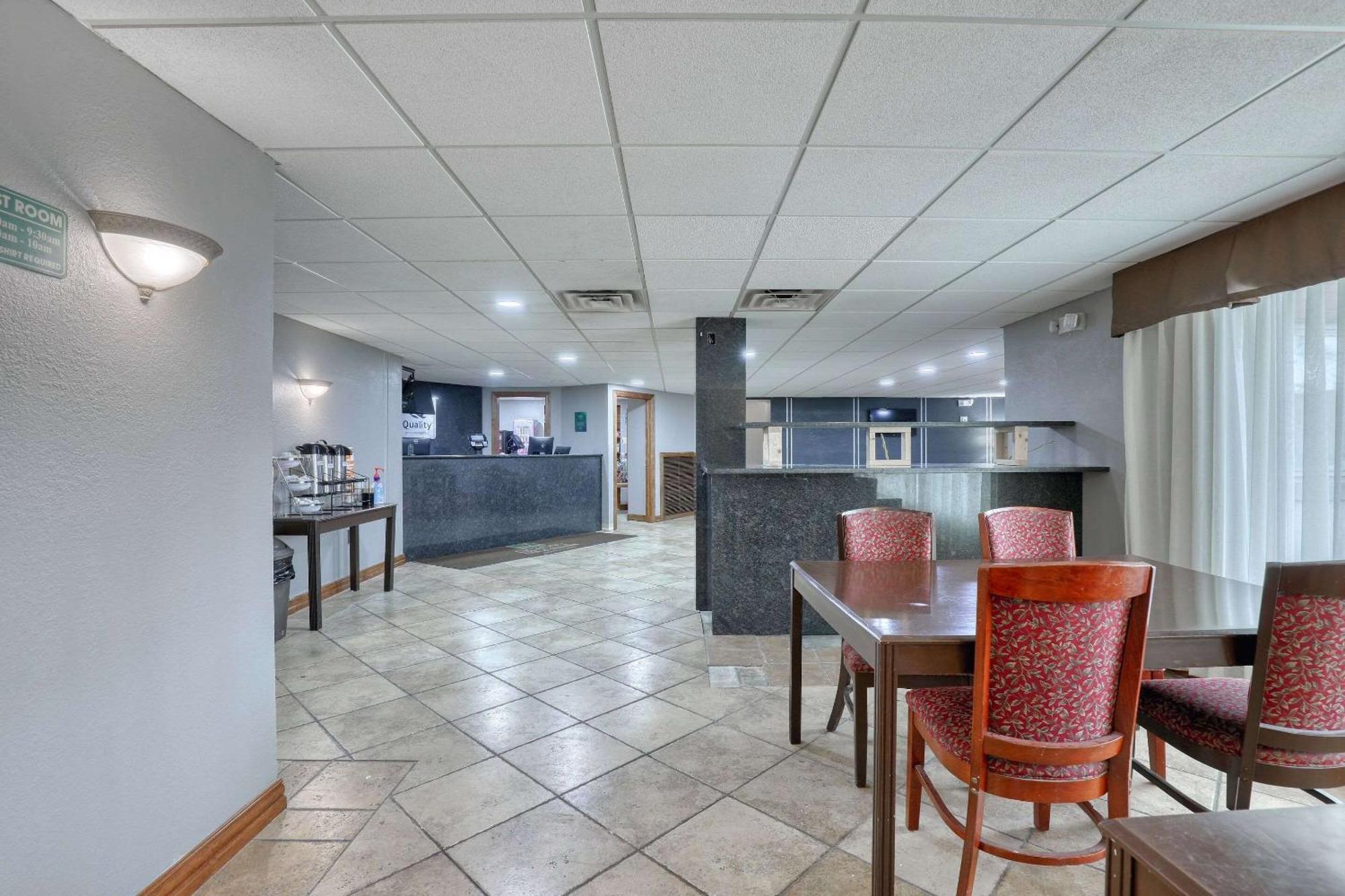 Quality Inn & Suites Downtown Green Bay Zewnętrze zdjęcie