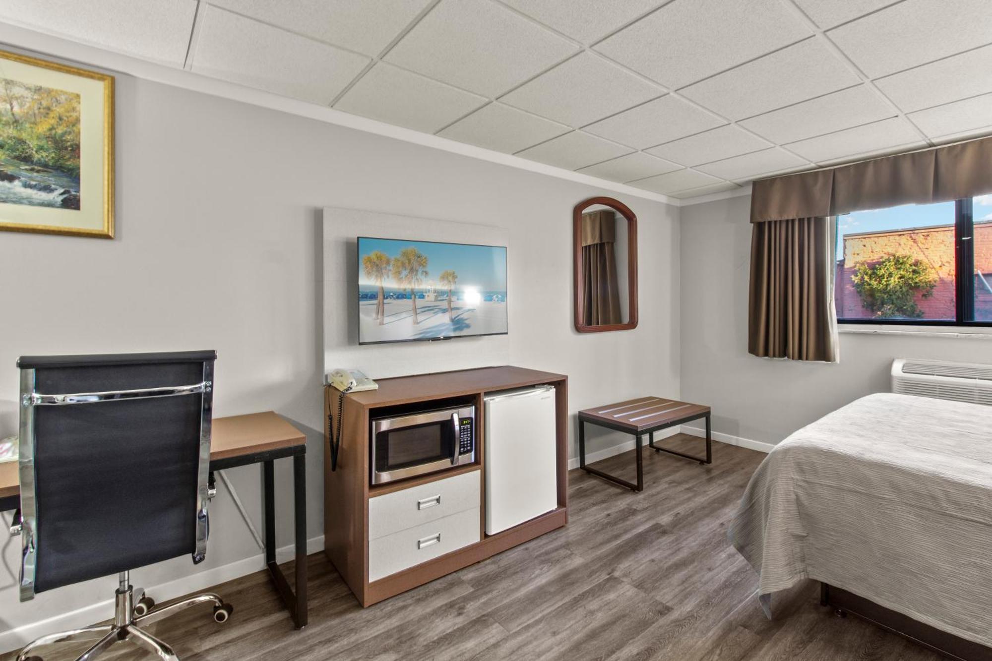 Quality Inn & Suites Downtown Green Bay Zewnętrze zdjęcie