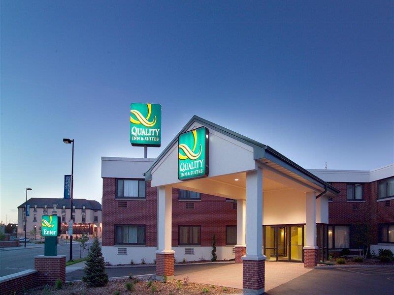 Quality Inn & Suites Downtown Green Bay Zewnętrze zdjęcie